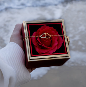 bianco rosso Rose Box Rose of Love - Preserved Rose and Necklace cyprus greece jewelry gift free shipping europe worldwide